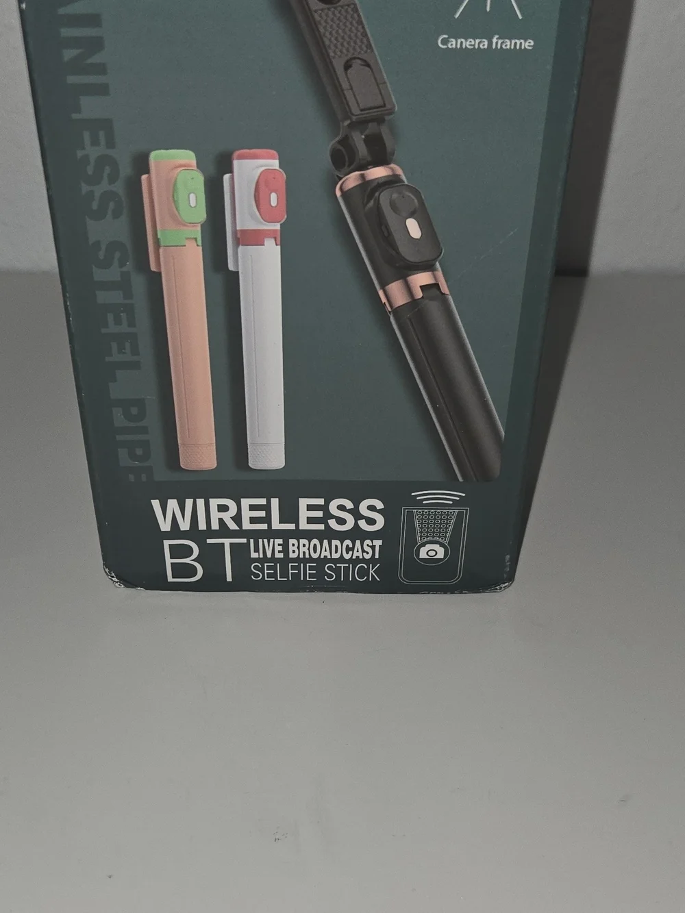 Wireless Selfie Stick - White